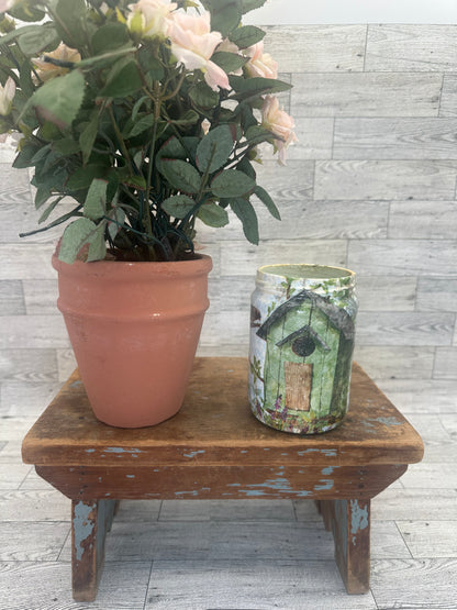 16 oz Soy Wax Blueberry Scented Candle w/Birdhouse
