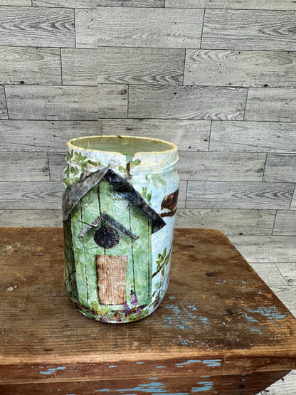 16 oz Soy Wax Blueberry Scented Candle w/Birdhouse