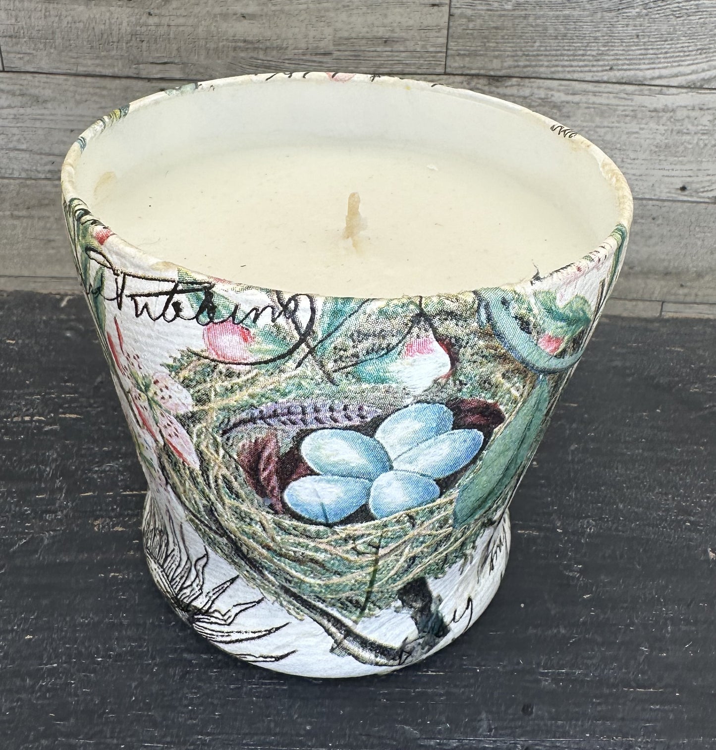 16 oz Soy Wax Baby Powder Scented Candle w/Birds