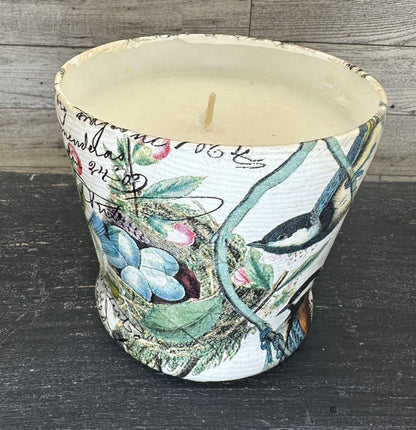 16 oz Soy Wax Baby Powder Scented Candle w/Birds