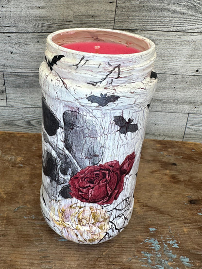 16 oz Halloween Candle w/Skull & Bats