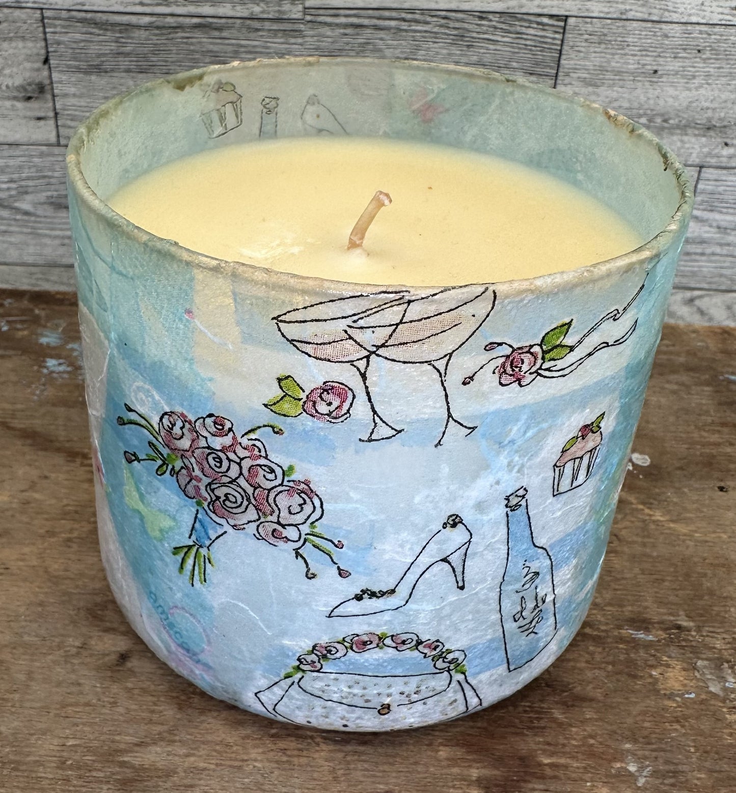 16 oz Buttercream Vanilla Candle - Wedding "Bride" Theme